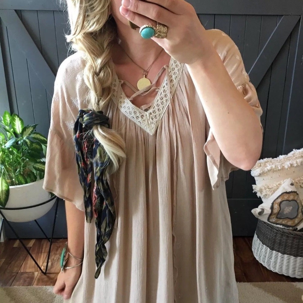 Embroidered Floral Peasant Boho Tunic Blouse Top - Picture 2 of 5